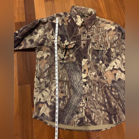 Wolf Mountain Camouflage Long Sleeve Shirt - Picture 6 of 6